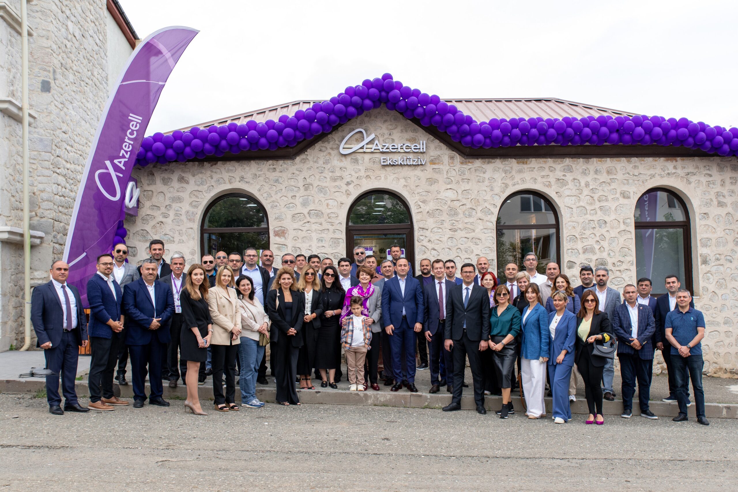 Azercell Şuşadakı Eksklüziv ofisinin 1 illiyini qeyd edir! - VİDEO