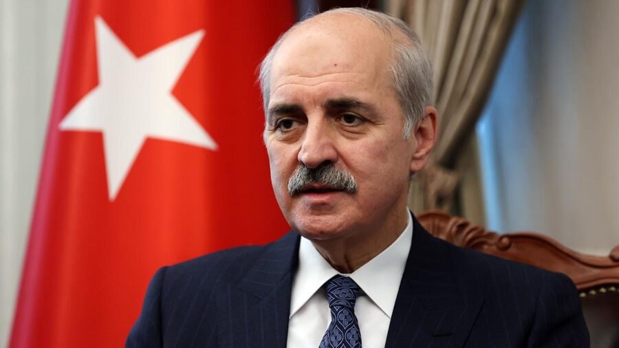 Numan Kurtulmuş Heydər Əliyevin məzarını ziyarət etdi