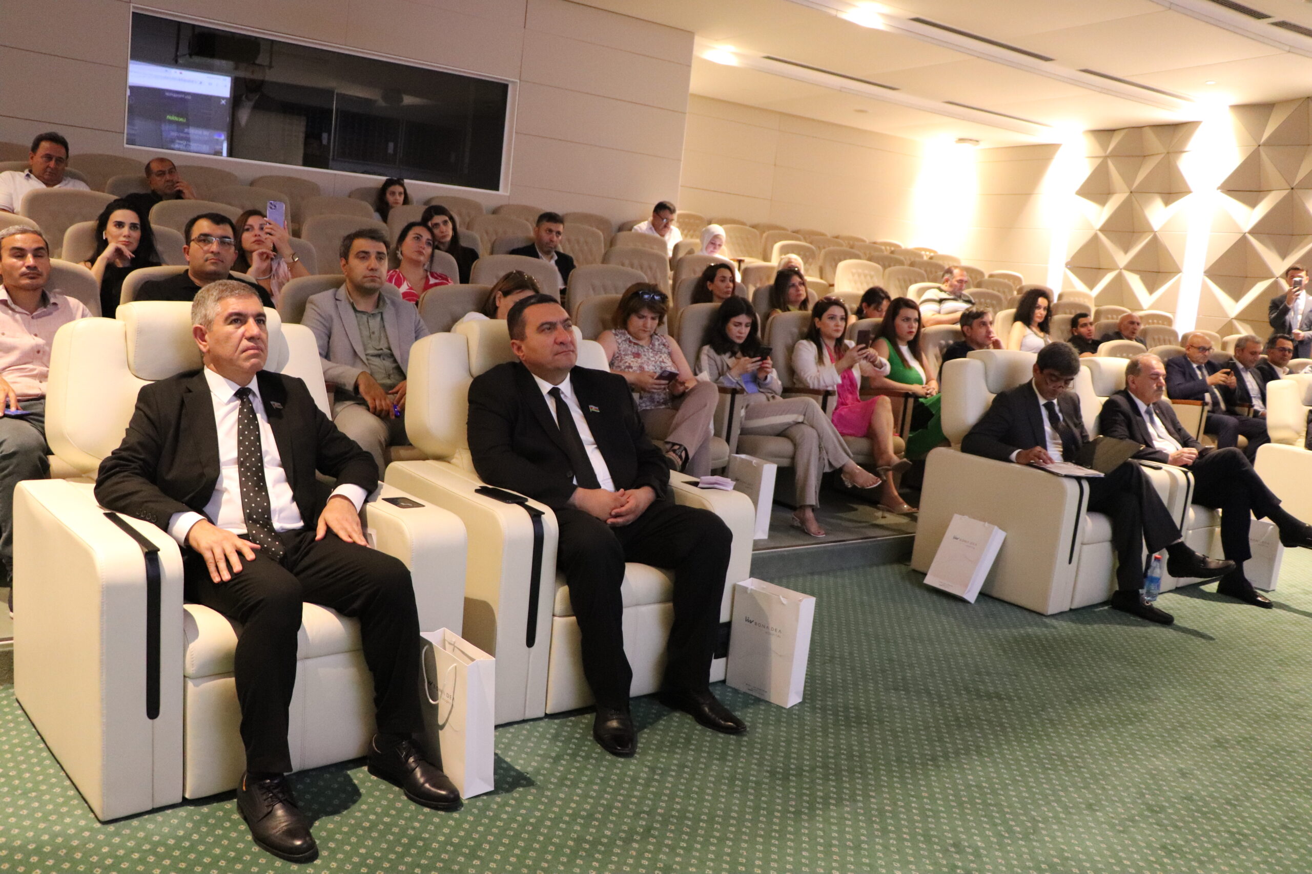 Azərbaycanda sağlamlıq turizminin inkişaf perspektivləri araşdırılıb - FOTOLAR