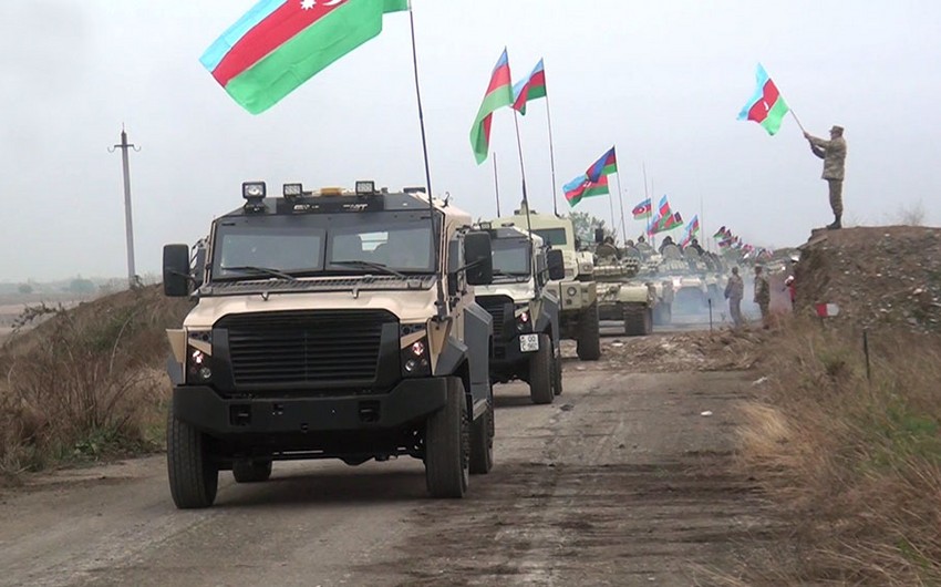 Azərbaycan Ordusu Xankəndiyə daxil olur: birgə patrul qurulur - VİDEO