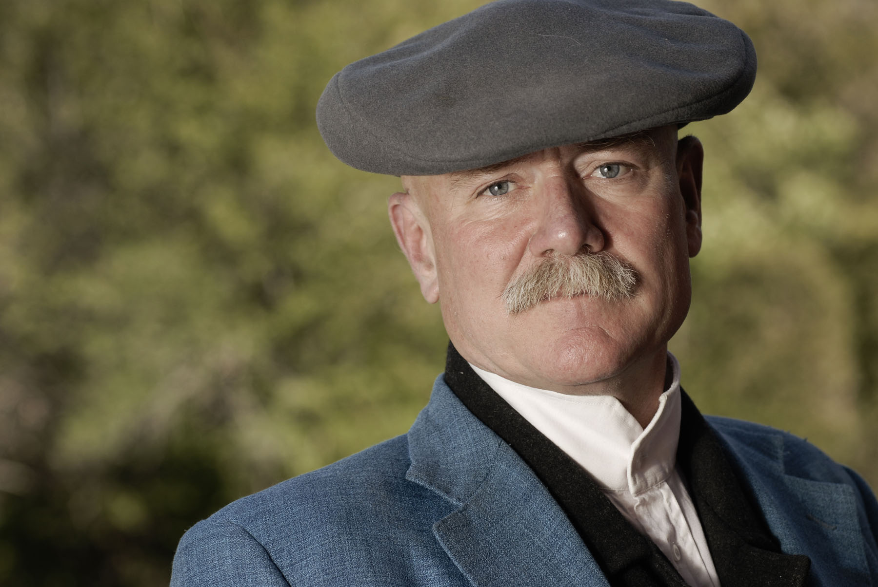 Məşhur yazıçı vəfat etdi