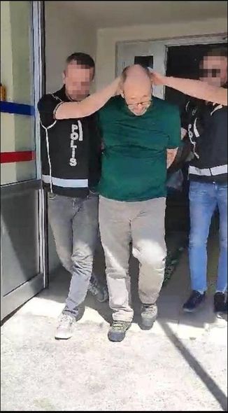 7 ildir axtarışda olan FETÖ üzvü ələ keçirildi: Keçmiş polis rəisi Ankarada saxlanıldı - FOTO