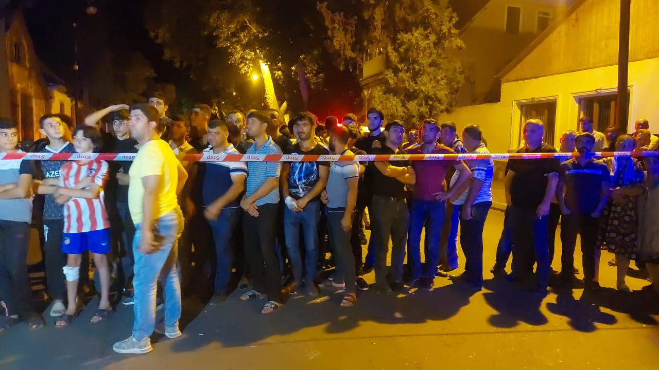 Göygöldə binanın zirzəmisi çökdü: ölən var - FOTO / YENİLƏNİB