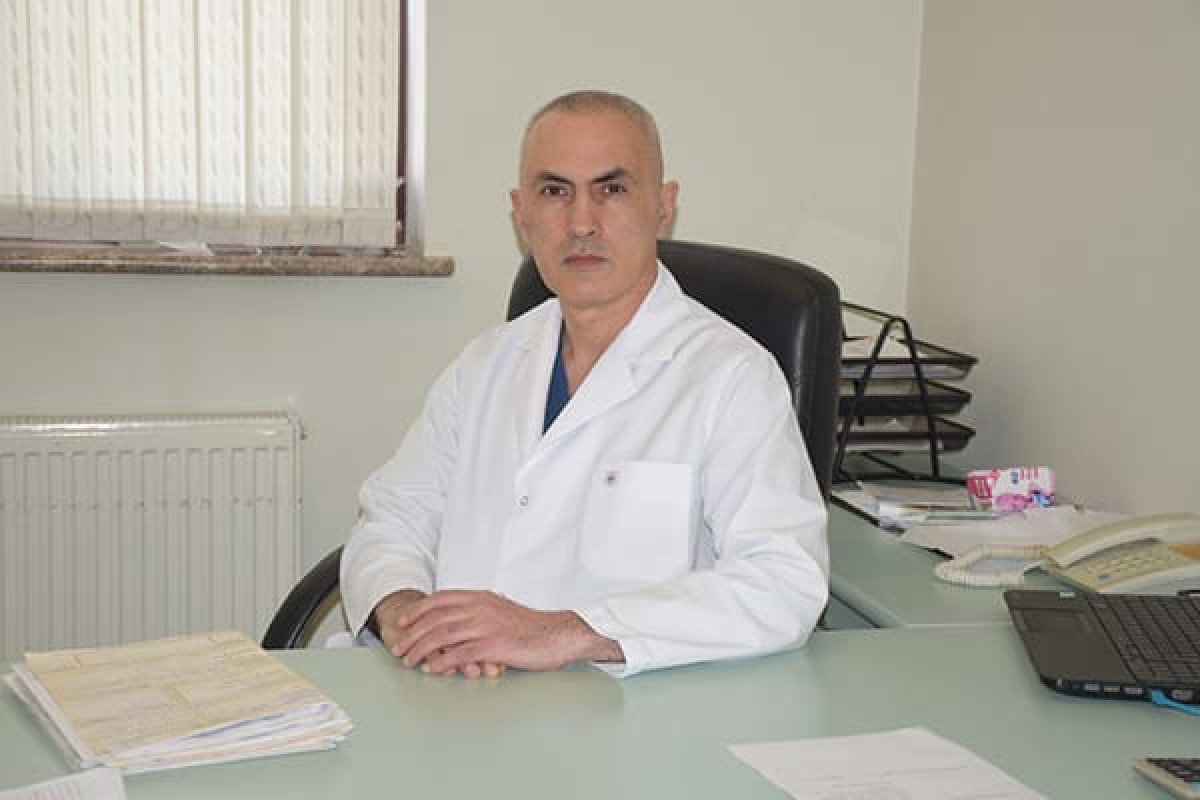 Azərbaycanda baş həkim qəfil vəfat etdi - FOTO