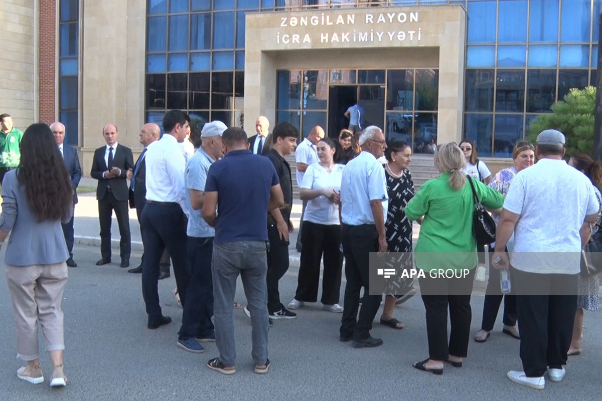 Ağalıya köçürülən ailələrə evlərinin açarları verildi - YENİLƏNİB