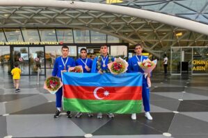 Bu, gözümün önündə canlandı, ermənini nokaut etdim