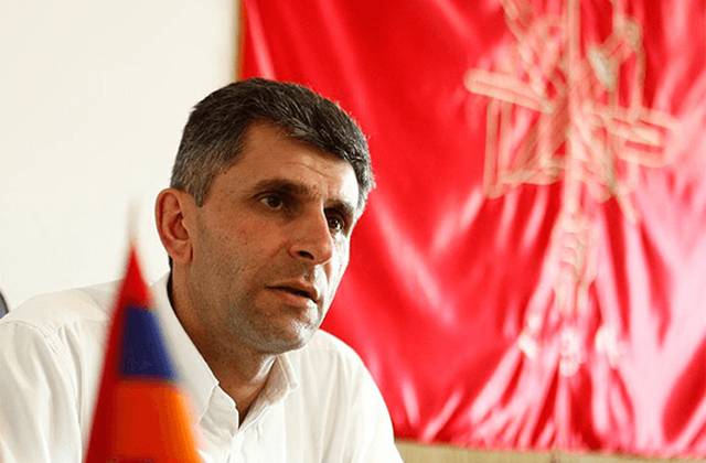 Xankəndidə növbəti şou: Tovmasyanı o əvəz edəcək