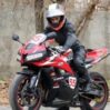 motosikl qadin