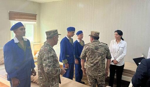 Ombudsman hərbi hissəni ziyarət etdi - FOTO