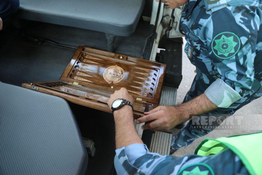 Ermənilərdən daha bir təxribat: nərd taxtasında... - FOTOLAR