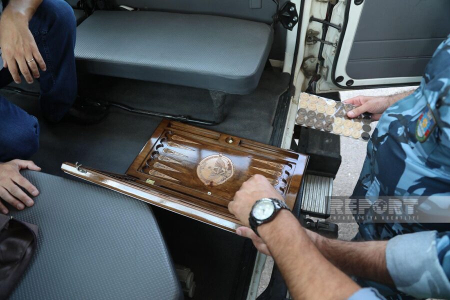 Ermənilərdən daha bir təxribat: nərd taxtasında... - FOTOLAR