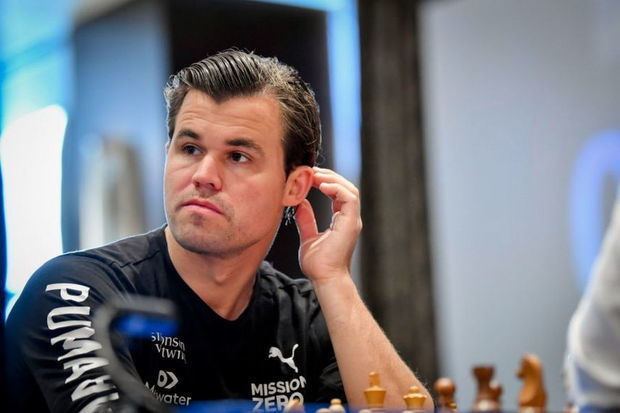 Maqnus Karlsen Bakıda zəhərləndi - VİDEO