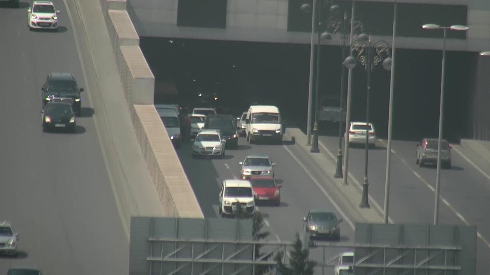 "Koroğlu"da qəza: tıxac yarandı - FOTOLAR