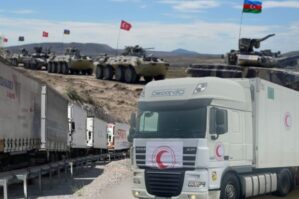 Müharibəyə TIR-lar gedir: tanklar savaş hazırlığında – nəhənglərin Qafqaz döyüşü