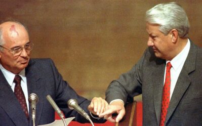yeltsin qorbacov