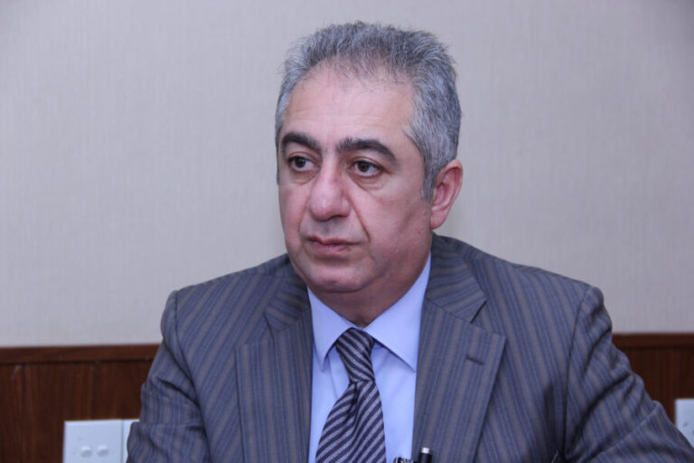 Qubad İbadoğlu iltizama qol çəkdi, Almaniyaya getdi - FOTO