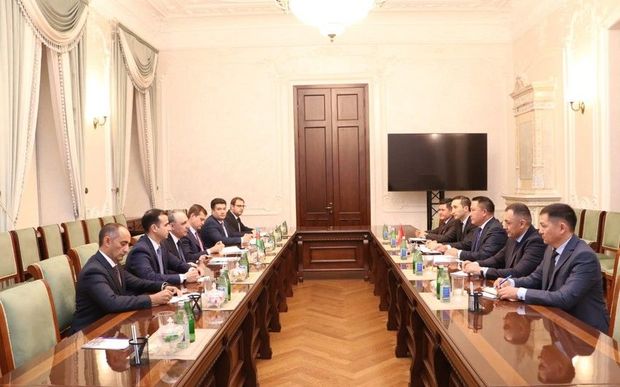 Özbəkistanın və Qırğızıstanın baş prokurorları Azərbaycana gəldi - FOTO