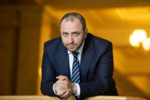 Rus ordusunun önünə çıxarılan türk - Gözlənilməz qərarın pərdəarxası