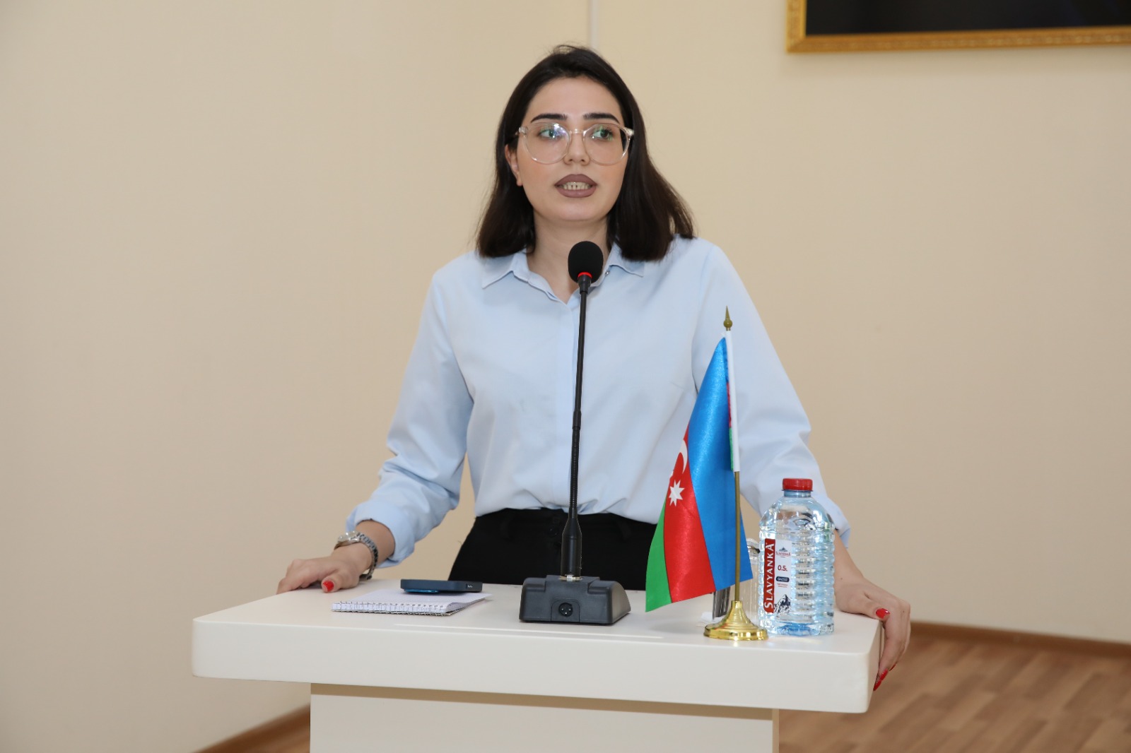 AHİK gənclərin iştirakı ilə konfrans keçirdi - FOTOLAR