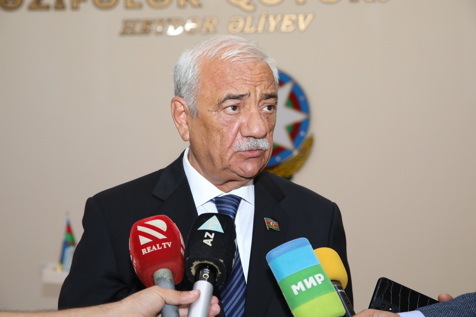 AHİK gənclərin iştirakı ilə konfrans keçirdi - FOTOLAR