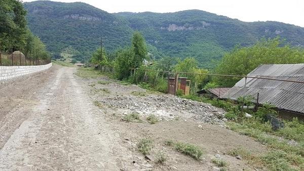 Ağdərənin sərhədlərində mərz nişanları basdırılır