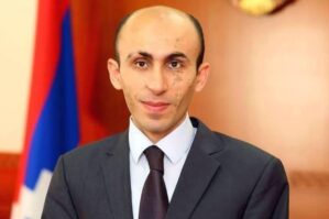 Mühasirədəyik, Azərbaycan Ordusu sürətlə irəliləyir - Beqlaryan