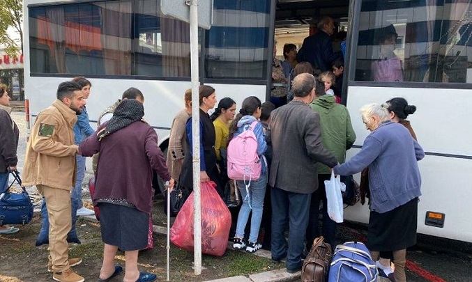 Qarabağdan gedən ermənilərlə bağlı yeni QADAĞA