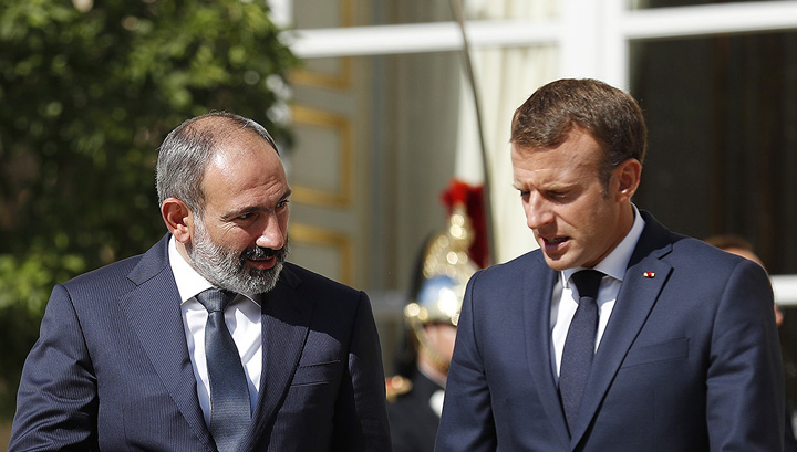 makron pashinyan