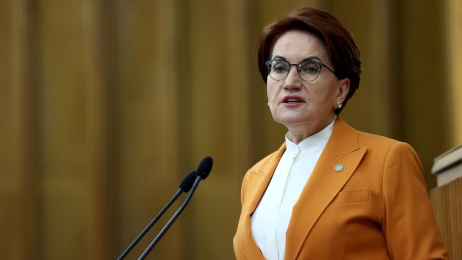 Meral Akşener xəstəxanaya yerləşdirildi