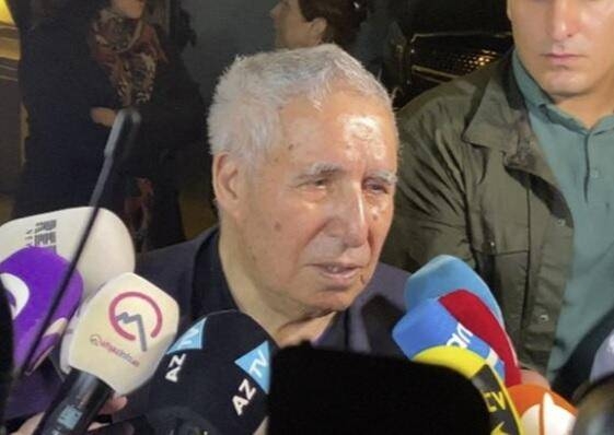 "Əvvəl deyirdilər, Qəzənfərin qardaşı qızı... Sonra dedilər, Qənirənin əmisi..."