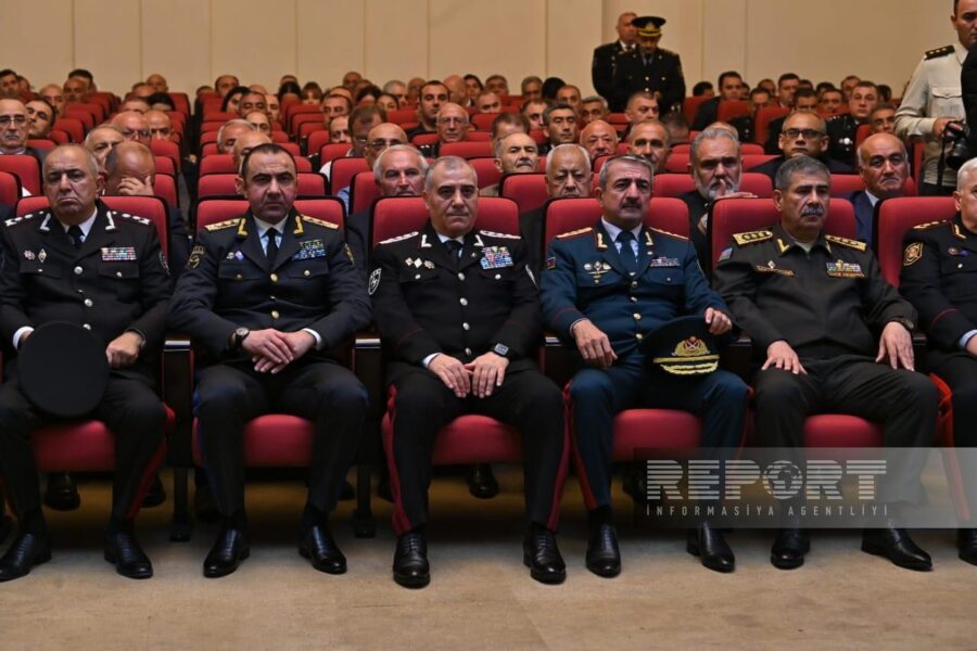 Milli Qəhrəman Riad Əhmədov dəfn edildi - YENİLƏNİB 8 Milli Qəhrəman Riad Əhmədov dəfn edildi - YENİLƏNİB