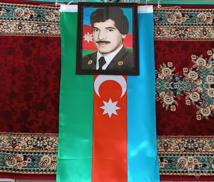 30 il əvvəl itkin düşən şəhidin qalıqları torpağa tapşırıldı - FOTO 6 30 il əvvəl itkin düşən şəhidin qalıqları torpağa tapşırıldı - FOTO