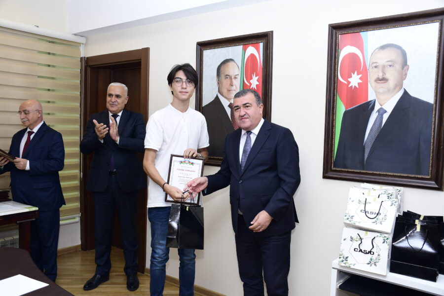 Xətaidə yüksək bal toplayan gənclərlə görüş keçirildi - FOTOLAR