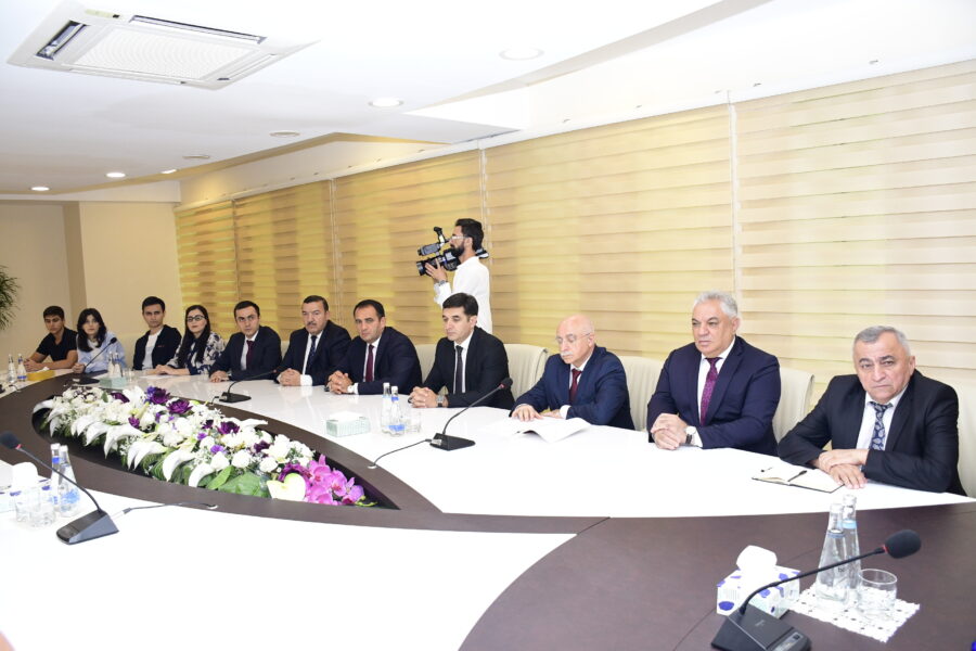 Xətaidə yüksək bal toplayan gənclərlə görüş keçirildi - FOTOLAR