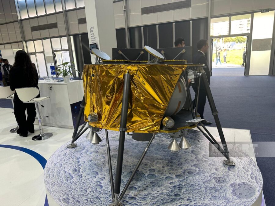 “Azərsky 2” peyki ilə bağlı detallar bilindi - FOTOLAR 2 “Azərsky 2” peyki ilə bağlı detallar bilindi - FOTOLAR