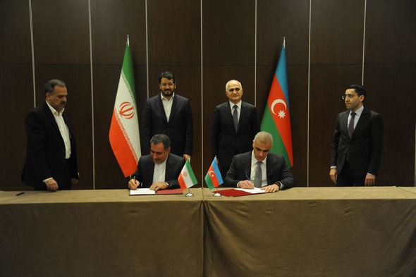 Azərbaycanla İran arasında sənədlər imzalandı - FOTO