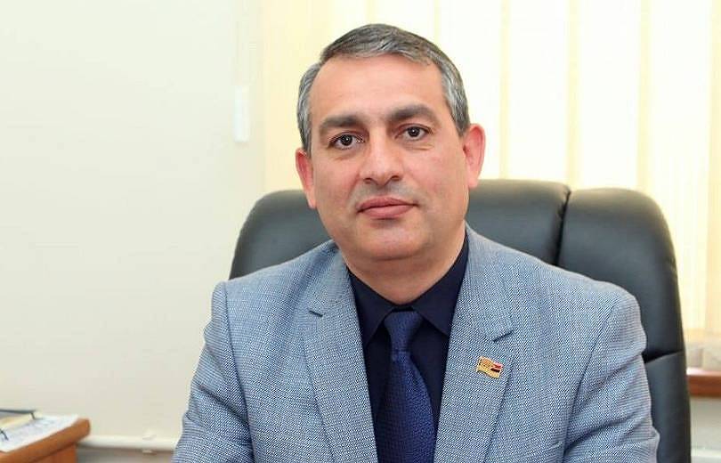 Paşinyan Şahramanyanı buna görə qəbul etmir - Erməni deputat