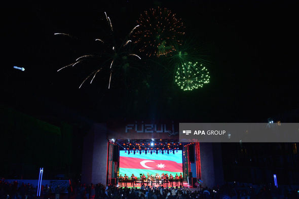 Füzuli Şəhəri Günü ilə bağlı atəşfəşanlıq olub - FOTO / VİDEO