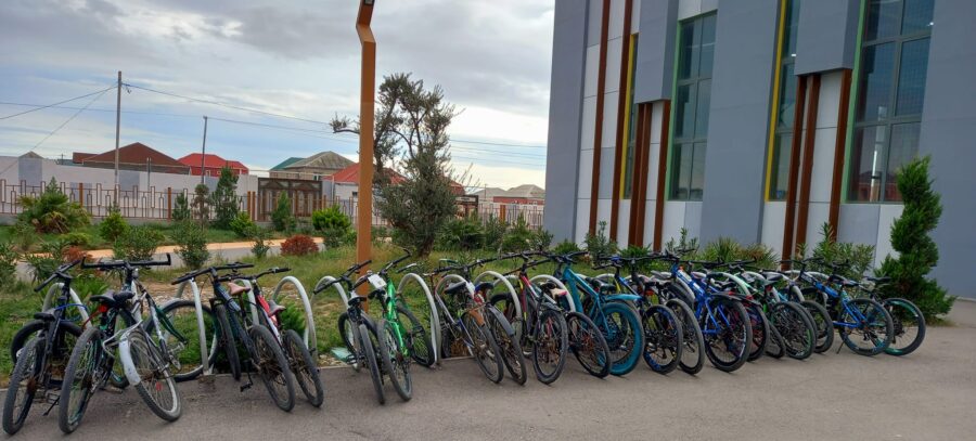 Bakı məktəbində maraqlı mənzərə - FOTO