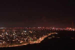 İsrail Qəzza zolağına genişmiqyaslı hücuma keçdi - VİDEO