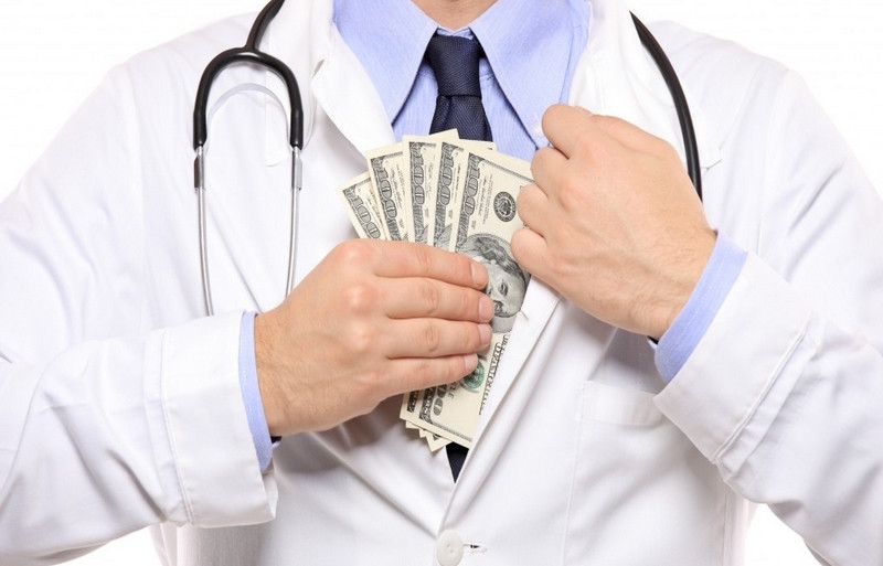 Şabran xəstəxanasında külli miqdarda mənimsəmə