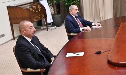 Sülh sazişi ilə bağlı son gəlişmə - İmza mərasimi üçün adı çəkilən üç paytaxt