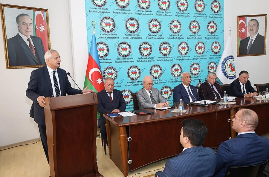 AHİK-də Müstəqilliyin Bərpası Günü qeyd edildi - FOTOLAR