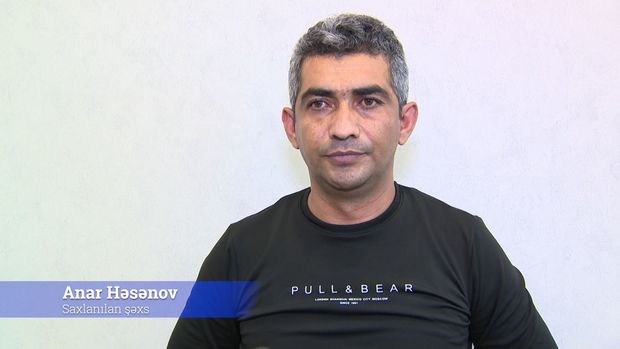 Özünü vəzifəli şəxs kimi təqdim edib işə düzəltmə adı ilə pullarını aldı - VİDEO 1 Özünü vəzifəli şəxs kimi təqdim edib işə düzəltmə adı ilə pullarını aldı - VİDEO