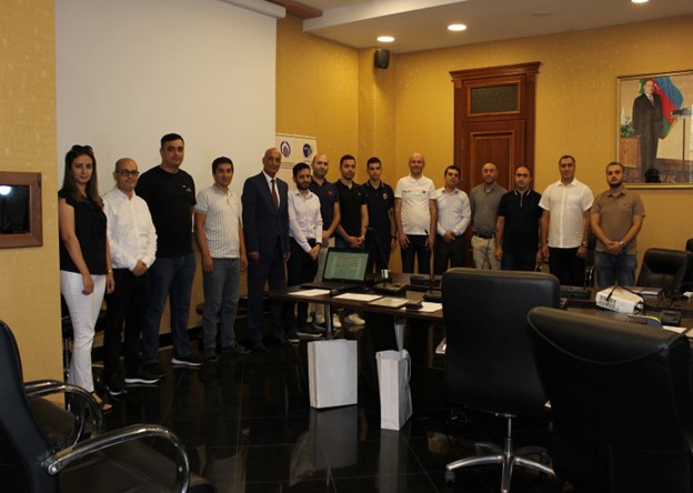 Maliyyə hesabatları ilə bağlı təlimlər uğurla yekunlaşdı - FOTOLAR 3 Maliyyə hesabatları ilə bağlı təlimlər uğurla yekunlaşdı - FOTOLAR