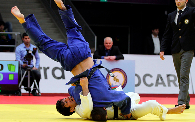 Baş katib məşqçinin yerinə əmisi oğlunu gətirir?