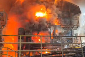 Türkiyədə fabrikdə güclü partlayış: yaralılar var - ANBAAN VİDEO