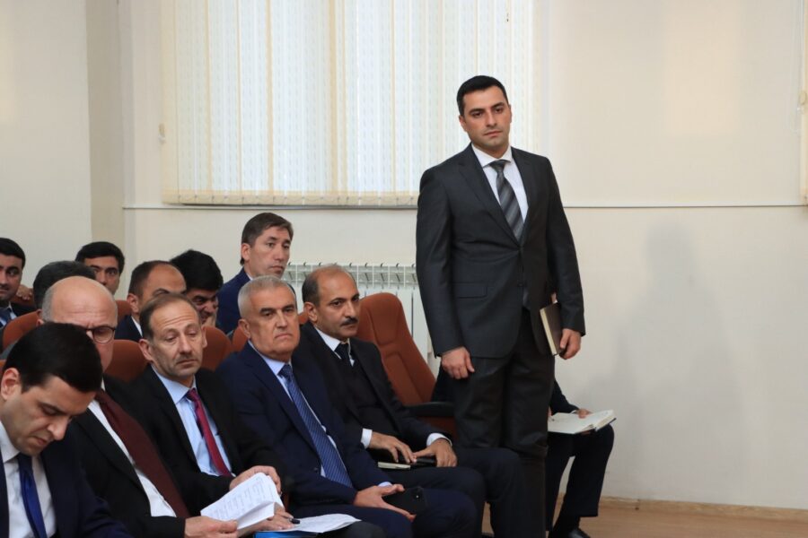 Niyazi Bayramov Gəncə sakinlərinin müraciətlərini dinlədi - FOTOLAR