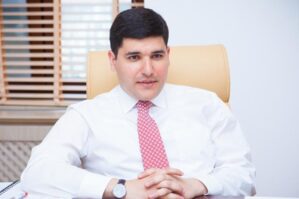 İrəvana gedən azərbaycanlı politoloq: "Məndən əsasən bunu soruşurlar"