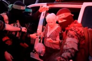 HƏMAS fikrini dəyişdi, 20 girovu azad etdi